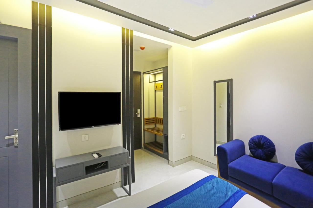 Hotel Apple Villa - Near Delhi Airport With Free Airport Transsfer New Delhi Eksteriør billede