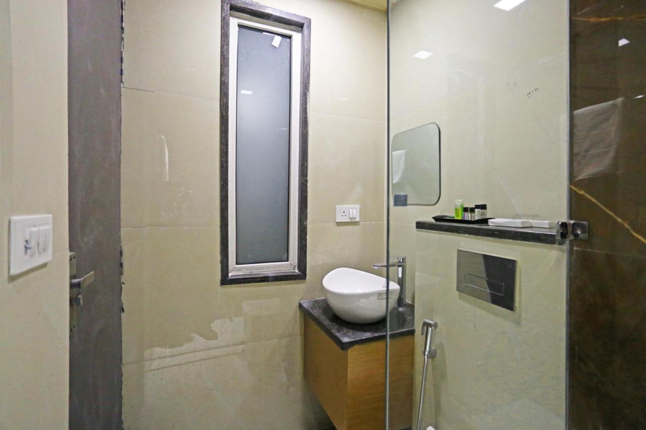 Hotel Apple Villa - Near Delhi Airport With Free Airport Transsfer New Delhi Eksteriør billede