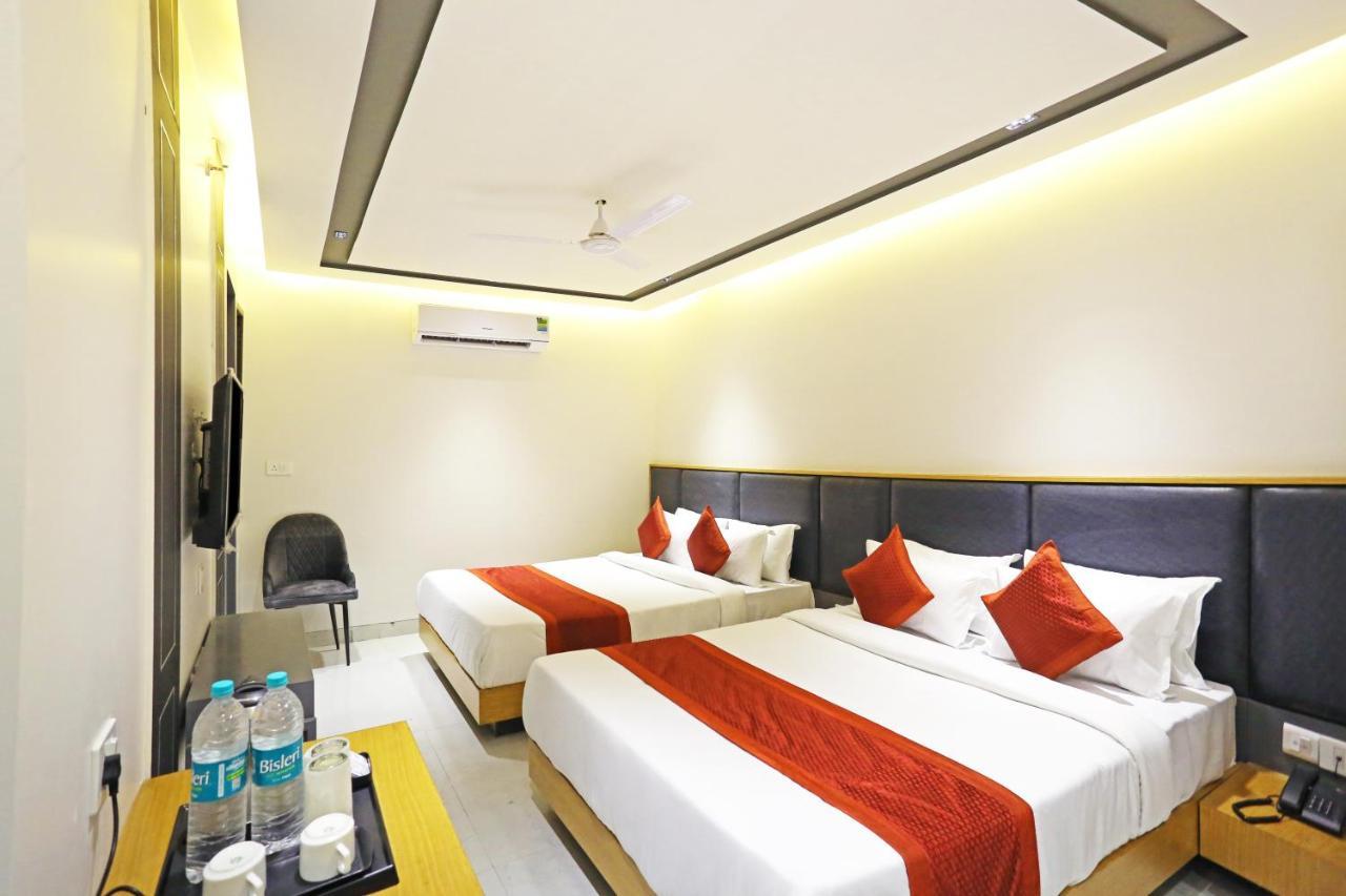 Hotel Apple Villa - Near Delhi Airport With Free Airport Transsfer New Delhi Eksteriør billede