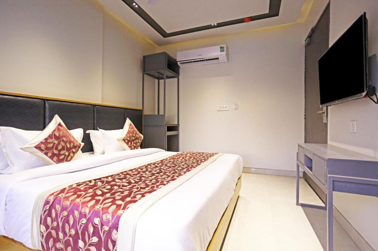Hotel Apple Villa - Near Delhi Airport With Free Airport Transsfer New Delhi Eksteriør billede