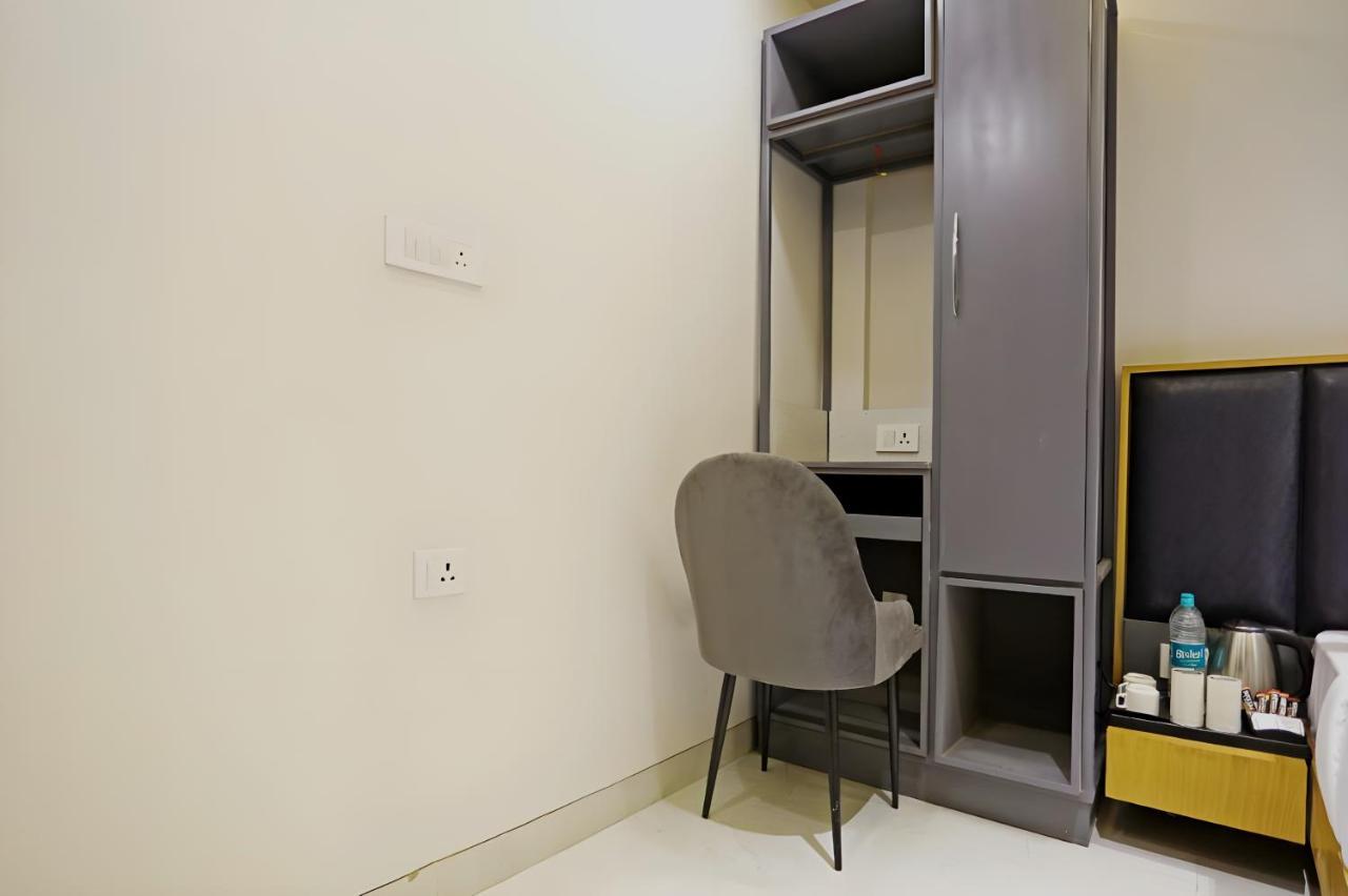 Hotel Apple Villa - Near Delhi Airport With Free Airport Transsfer New Delhi Eksteriør billede