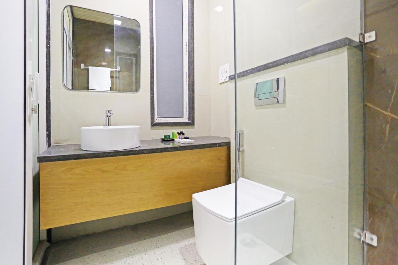 Hotel Apple Villa - Near Delhi Airport With Free Airport Transsfer New Delhi Eksteriør billede