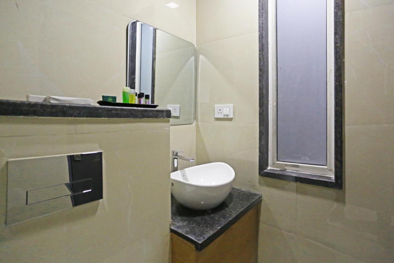 Hotel Apple Villa - Near Delhi Airport With Free Airport Transsfer New Delhi Eksteriør billede